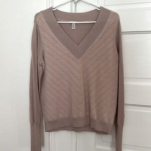 Stella & Dot - Dusty Pink Sweater. Medium